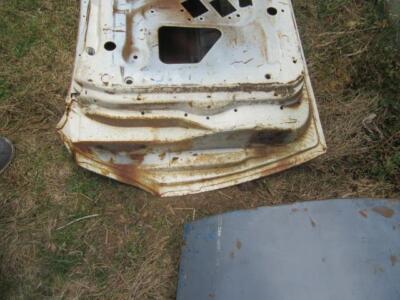 Dodge Challenger Passenger's Side Door Shell DR# 132 Mopar Used E-Body