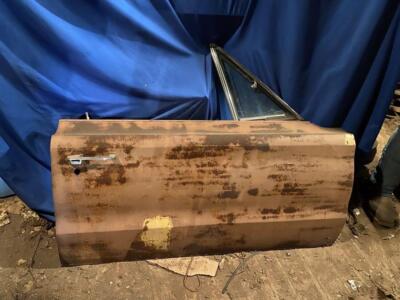 1966-67 Dodge Plymouth B-Body Right Passenger Hard Top Door Dr#34