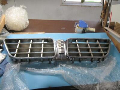 1963 Chrysler New Yorker Grille - Used Mopar