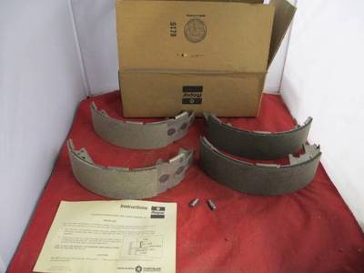 Brake Shoe & Lining Axle Set 11 x 2.75 NOS MOPAR 3528337 or 4176760