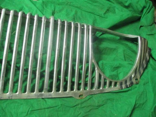 1962 62 Dodge B Body Polara 330 440 Grill Assembly Good Used MOPAR