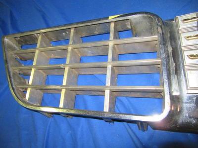 1963 Chrysler New Yorker Grill Nice Used MOPAR