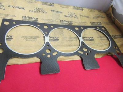 3.9L V6 Cylinder Head Gasket Set 87 88 89 Dodge Truck NOS MOPAR 4397730 4483144