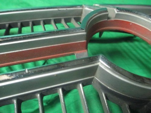 1969 69 Chrysler 300 Grill Good Used MOPAR 2898468