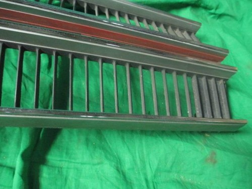 1969 69 Chrysler 300 Grill Good Used MOPAR 2898468