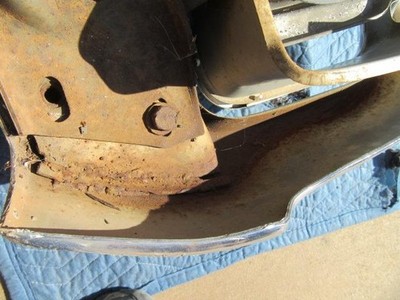 1970-71 Chrysler New Yorker Grille & Front Bumper with Brackets - Used Mopar