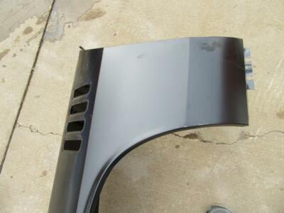 1971 Plymouth Barracuda Gilled Driver's Cuda Repro Fender Mopar E-Body