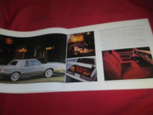 1982 82 Chrysler LeBaron Leaflet Brochure