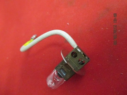 Fog Lamp Quartz Halogen Bulb Fits Some 84-01 Models NOS MOPAR 4728646