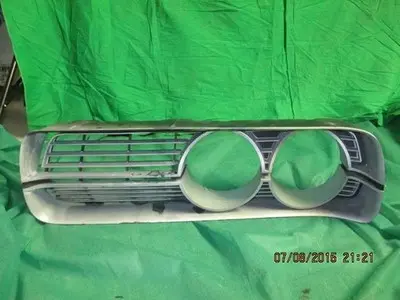 1972 72 Fury Right Grill Insert Good Used MOPAR
