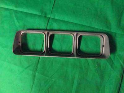 1974 74 Roadrunner Taillight Plastic Chrome Piece MOPAR