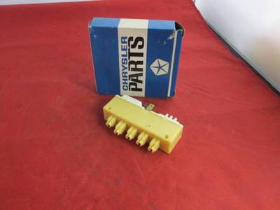 A/C Temperature Control Push Button NOS MOPAR Fits 68 69 70 71-73 Models 2820643
