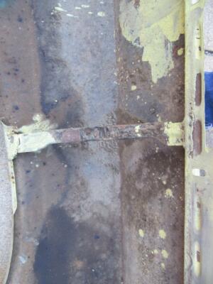 Used 1972-74 Dodge Challenger E-Body Driver's Side Fender F#152