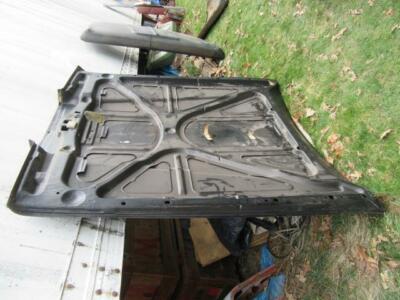 NOS 75 Lincoln Continental Mark IV Hood  H#106