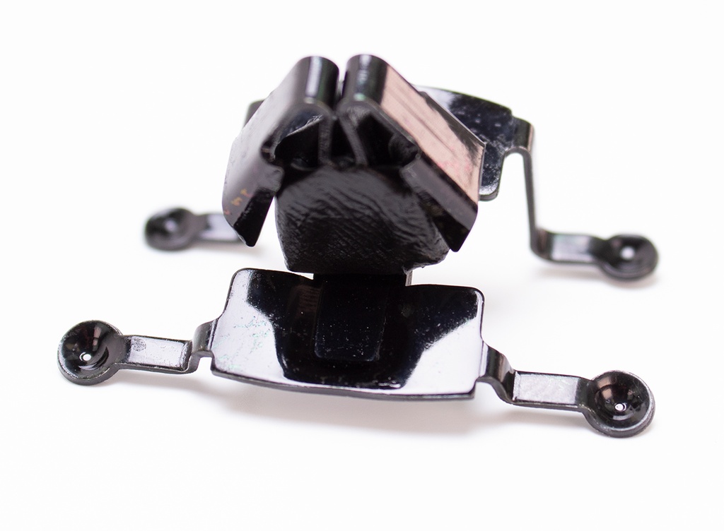 W-504B-spiderclipbottom.jlb