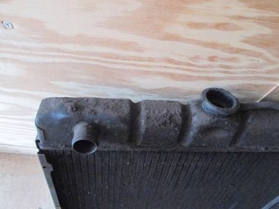 Radiator Fits Most 76 - 83 Mercedes Models #670