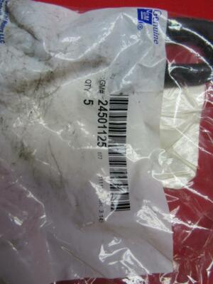 1-NOS  GM # 24501125 Vacuum Harness U Shaped Hose