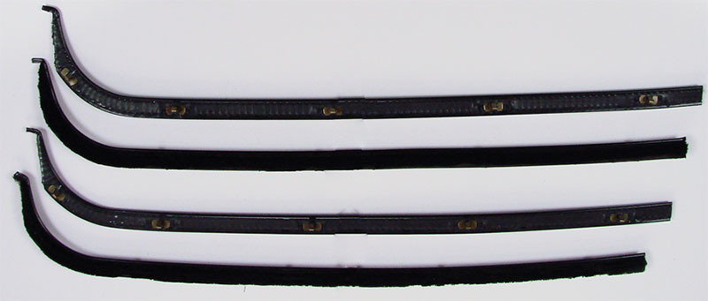 Beltline Molding Kit - Black (4pcs) - 67-70 F-Series Pickup