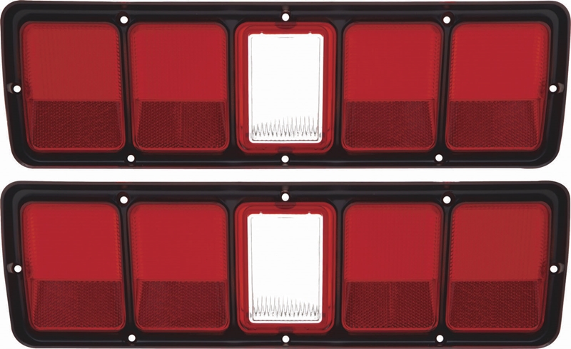 71 Road Runner / GTX Tail Lamp Lenses with Black Trim