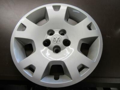 1- NOS Mopar 39699B Wheel Center Cap 2007-2009 Dodge Caliber 17"