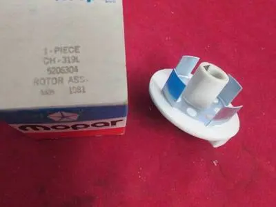 1.7L Distributor Rotor NOS MOPAR 5206304