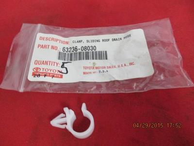 5 Sliding Roof Drain Hose Clamps Toyota NOS 63236-08030