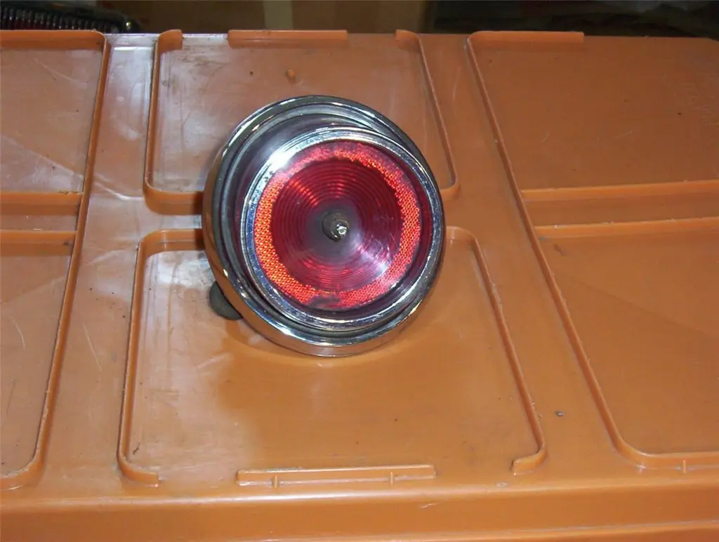 1965 65 CHEVY IMPALA ROUND TAIL LIGHT ASSEMBLY Good Used