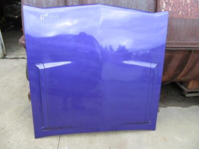 [5532-251-nos#m] 1969 Plymouth Road Runner Hood with 383 Repro Slats- H # 439 - Used