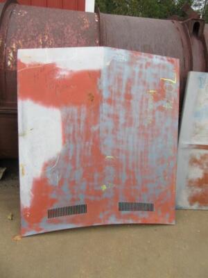 [9325-886-nos#m] 1970-1974 Barracuda Flat Hood E-Body Mopar H # 150- Used