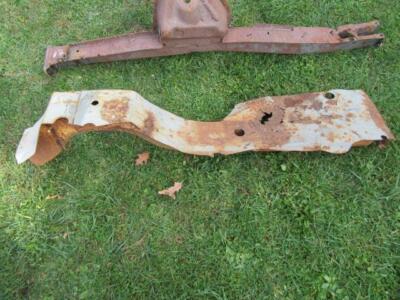 [9859-032-nos#m] 1962-65 B-Body Passenger's Rear Frame Rail # 1 Mopar- Used