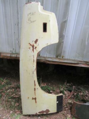 [3040-884-nos#p] 1969 Dodge Charger Passenger's Side Fender F # 267 Mopar Used