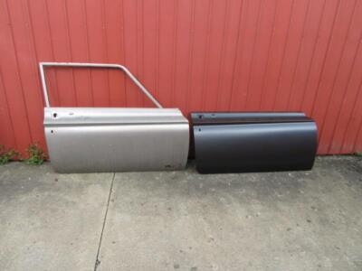 [0098-970-nos#m] 63-65 B-Body Sedan Passenger's Side Door & New AMD Door Skin DR # 290 Mopar