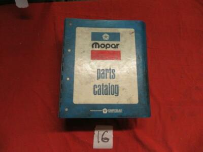 [6878-944-nos#] 1974-1977 Truck Dealership MOPAR Parts Book Dodge Chrysler Plymouth Desoto