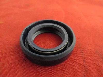[7332-792-nos#m] 4 Speed Inner Shift Shaft Seal Fits 78-83 Omni And Horizons NOS MOPAR 4094830