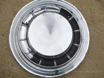 [0972-353-nos#m] 14 " INCH WHEEL COVER USED MOPAR DODGE PLYMOUTH CHEVY FORD