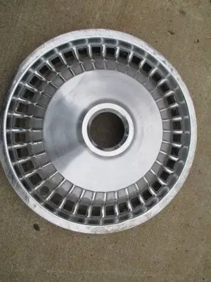 [EB-0576] 15 " INCH WHEEL COVER USED MOPAR DODGE PLYMOUTH