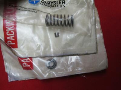 [7922-685-nos#m] 1984 Chrysler New Yorker Part# MD009783 SPRING, Valve